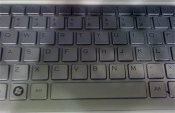 Sony Ape's the Macbook, Keyboard and All